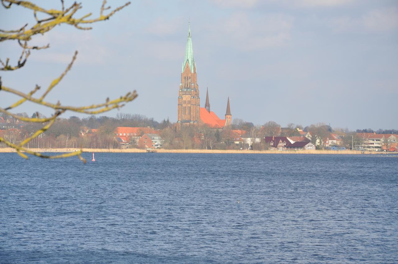 Hotel Zollhaus Schleswig Exteriör bild